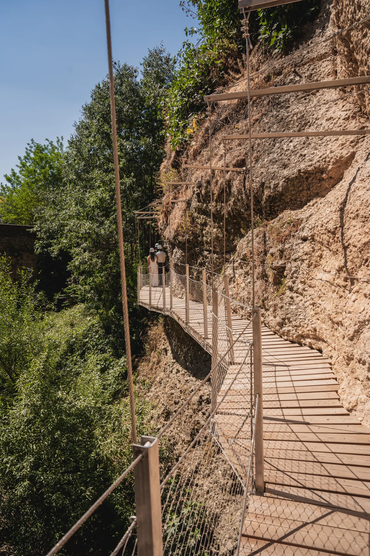 Camino adosado a la ladera del Tajo de Ronda
